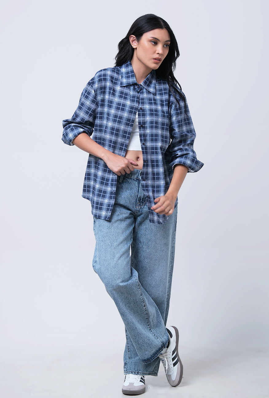 Kemeja Lengan Panjang Lycia Navy White