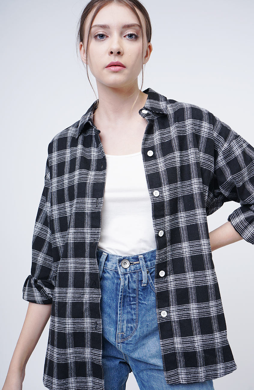 Kemeja Flanel Caitlyn Black Offwhite