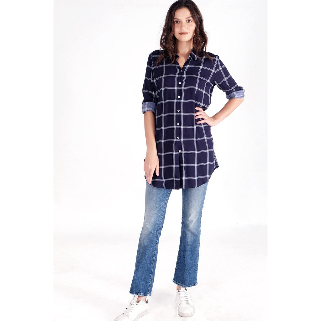 Kemeja Lengan Panjang Erland Navy White