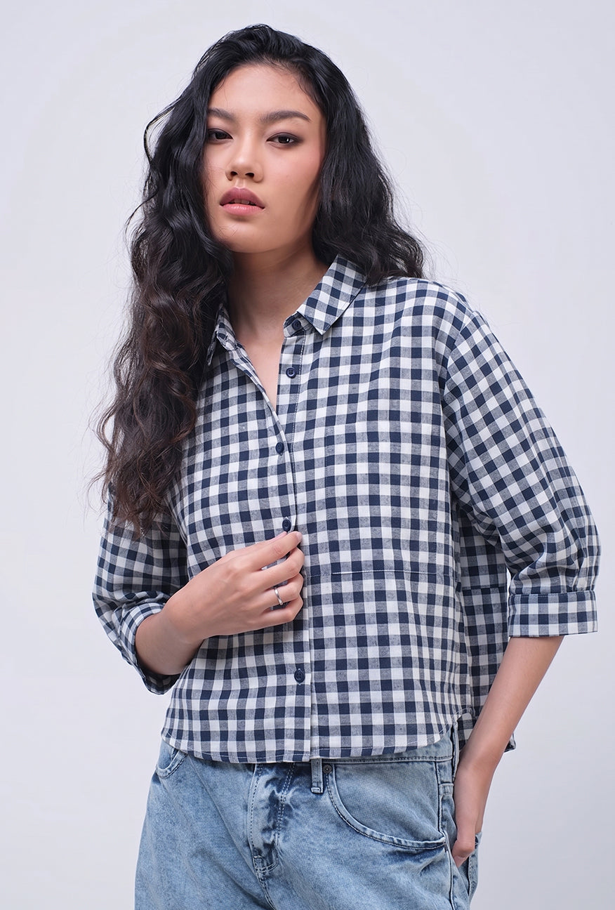 Kemeja Zyala Navy White
