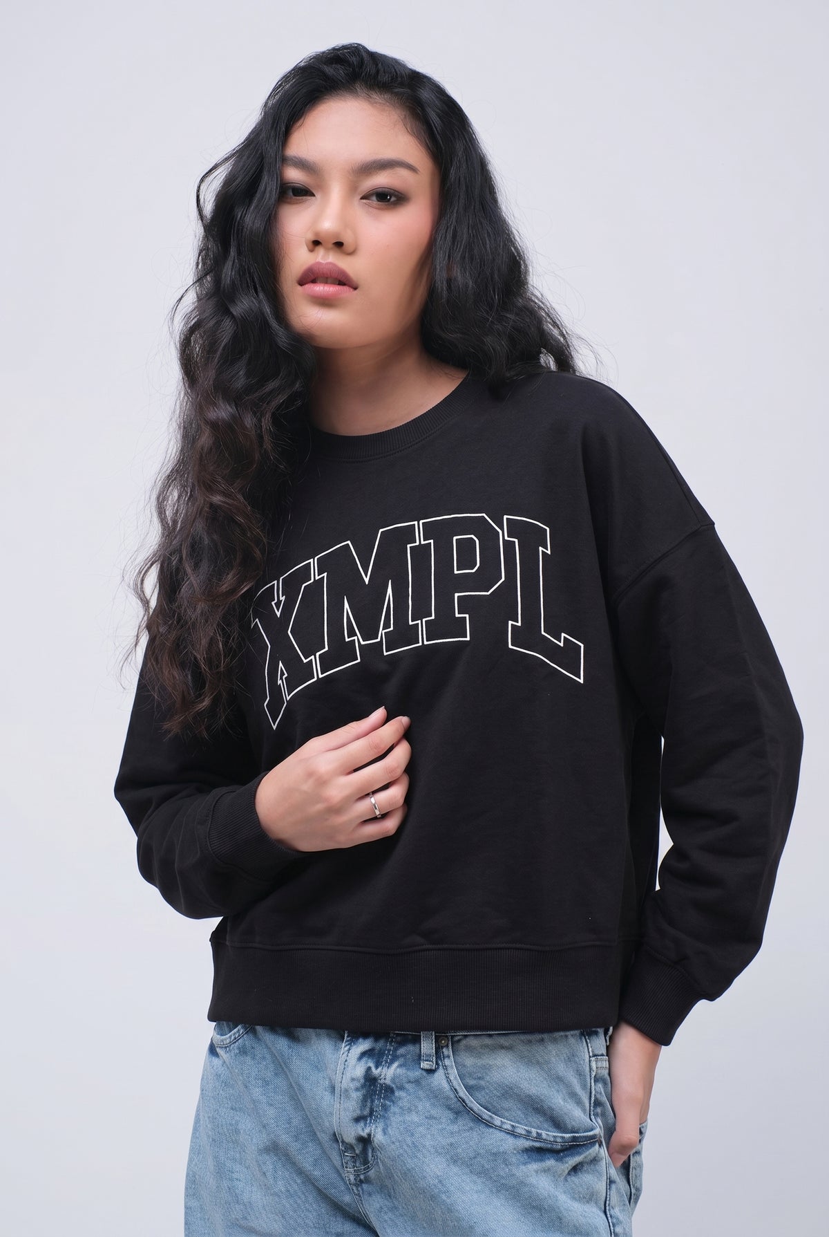 Sweater Khalesi Black