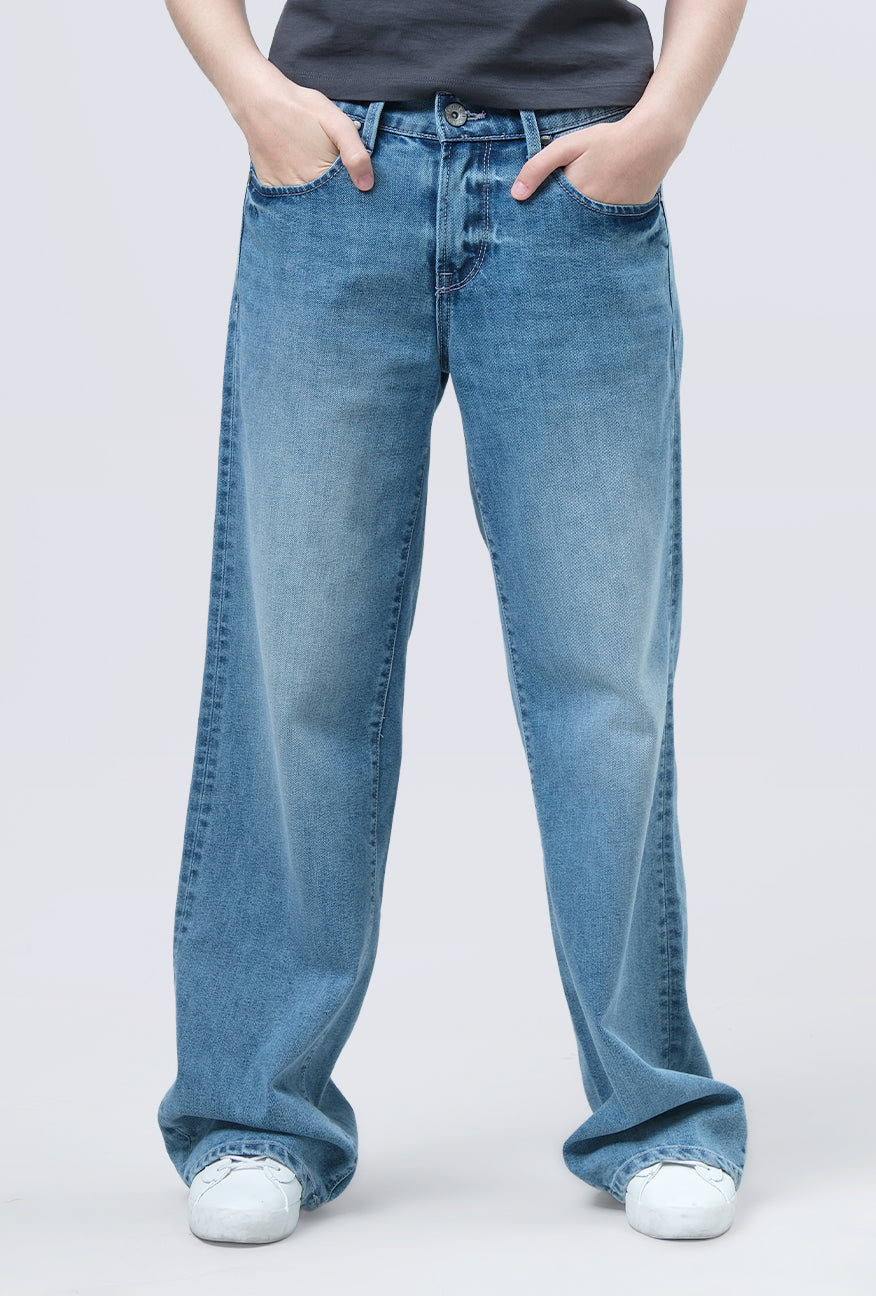 Jeans Loose Fit J7 Series Light Blue