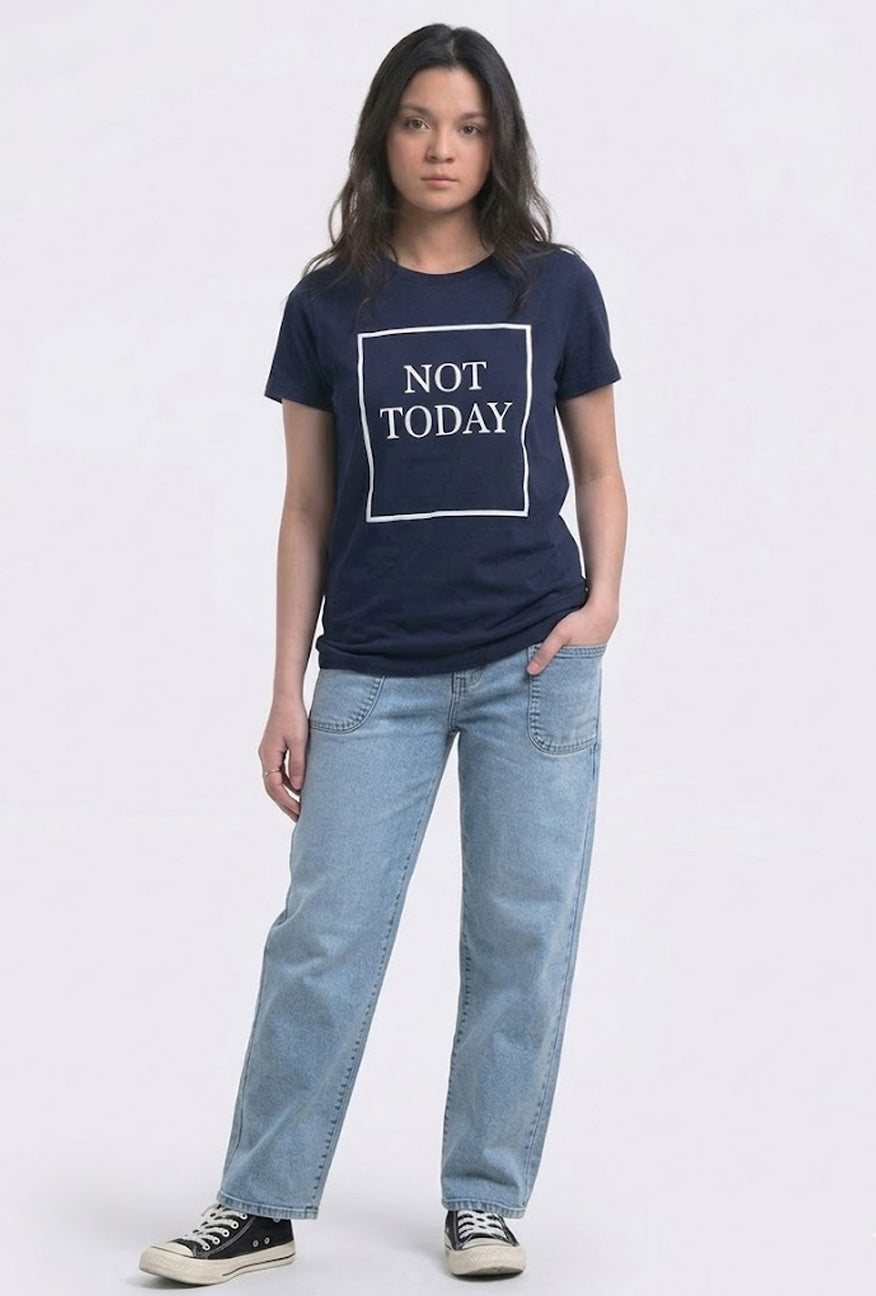 T-Shirt Lengan Pendek Chic Navy