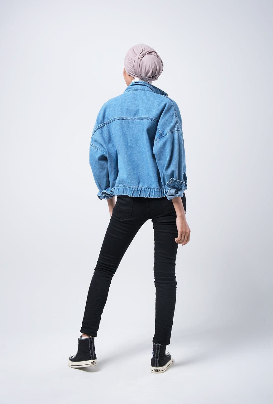 Jaket Denim Makayla Medium Blue