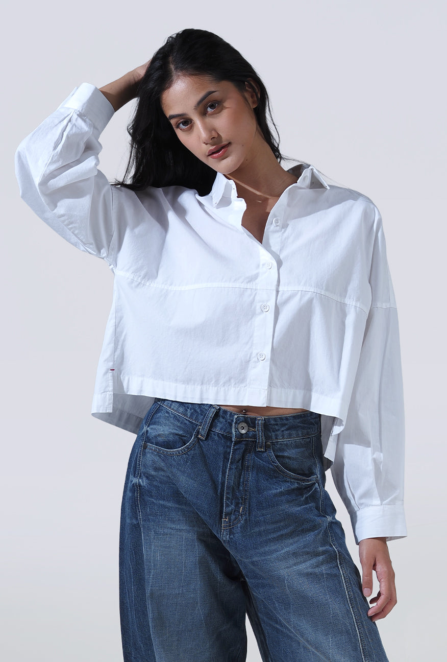 Kemeja Lengan Panjang Qara White Exclusive Online