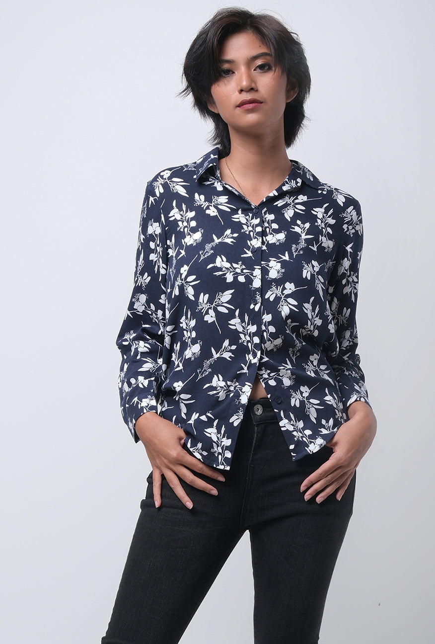 Kemeja Lengan Panjang Lucelly Navy White