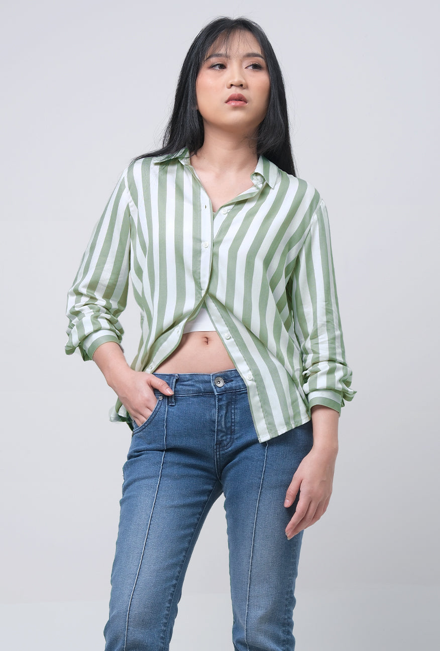 Kemeja Lengan Panjang Xena Sage White