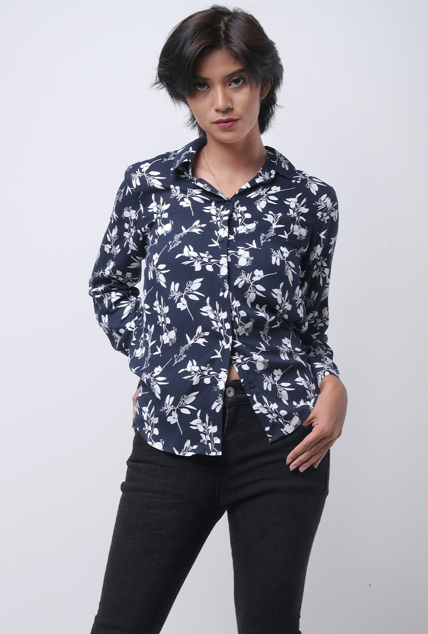 Kemeja Lengan Panjang Lucelly Navy White