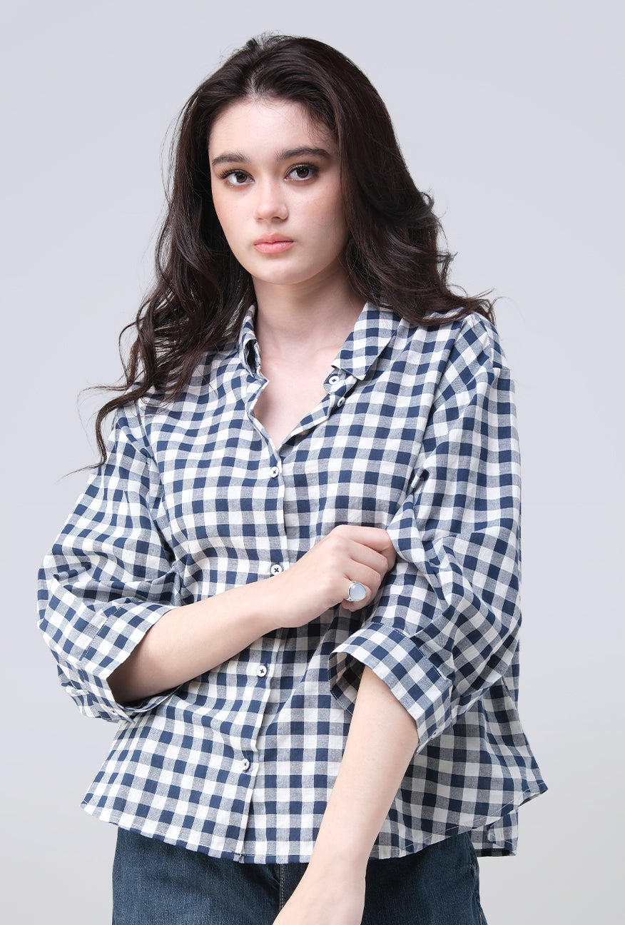Kemeja Zyala Navy White