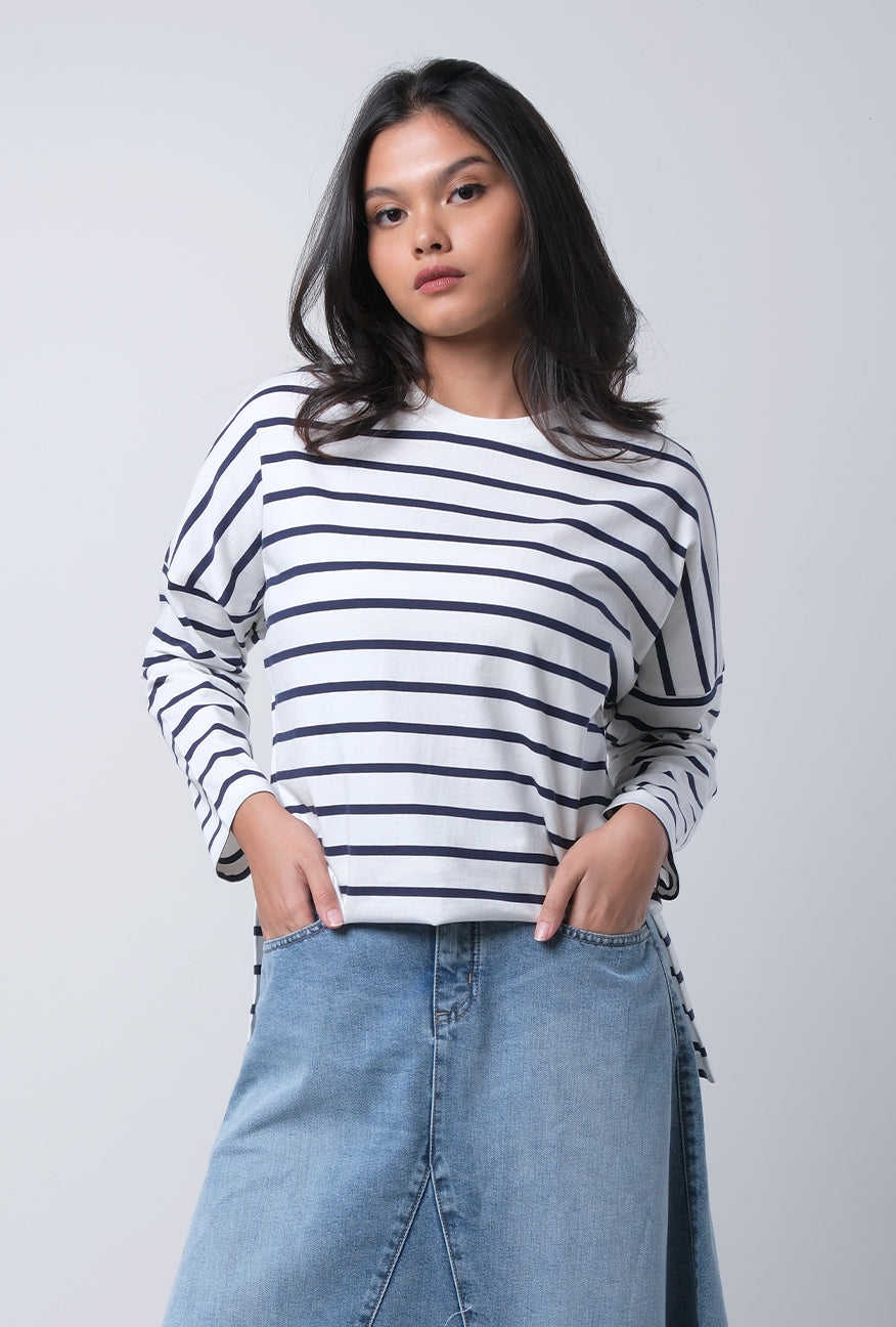 T-Shirt Lengan Panjang Zeela Offwhite Navy Stripe