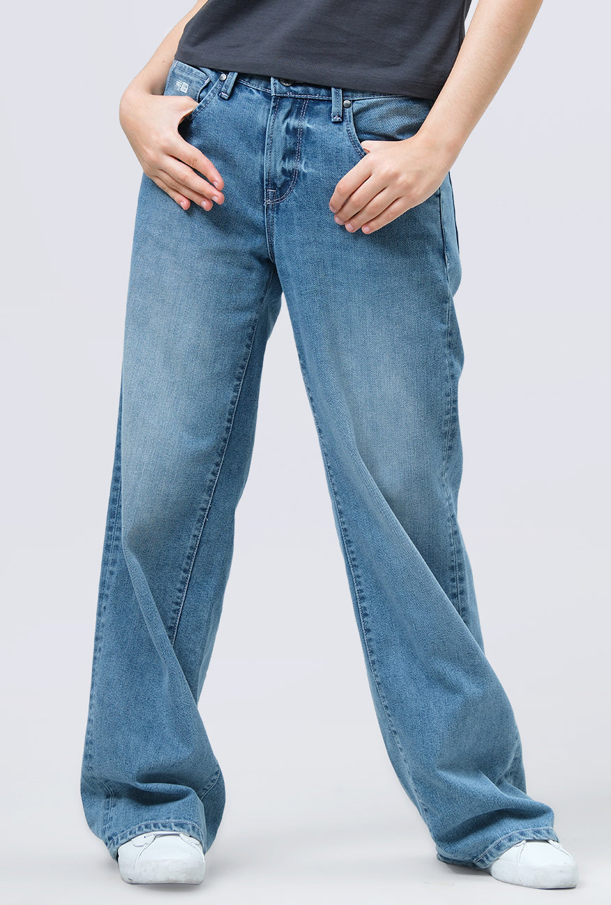Jeans Loose Fit J7 Series Light Blue