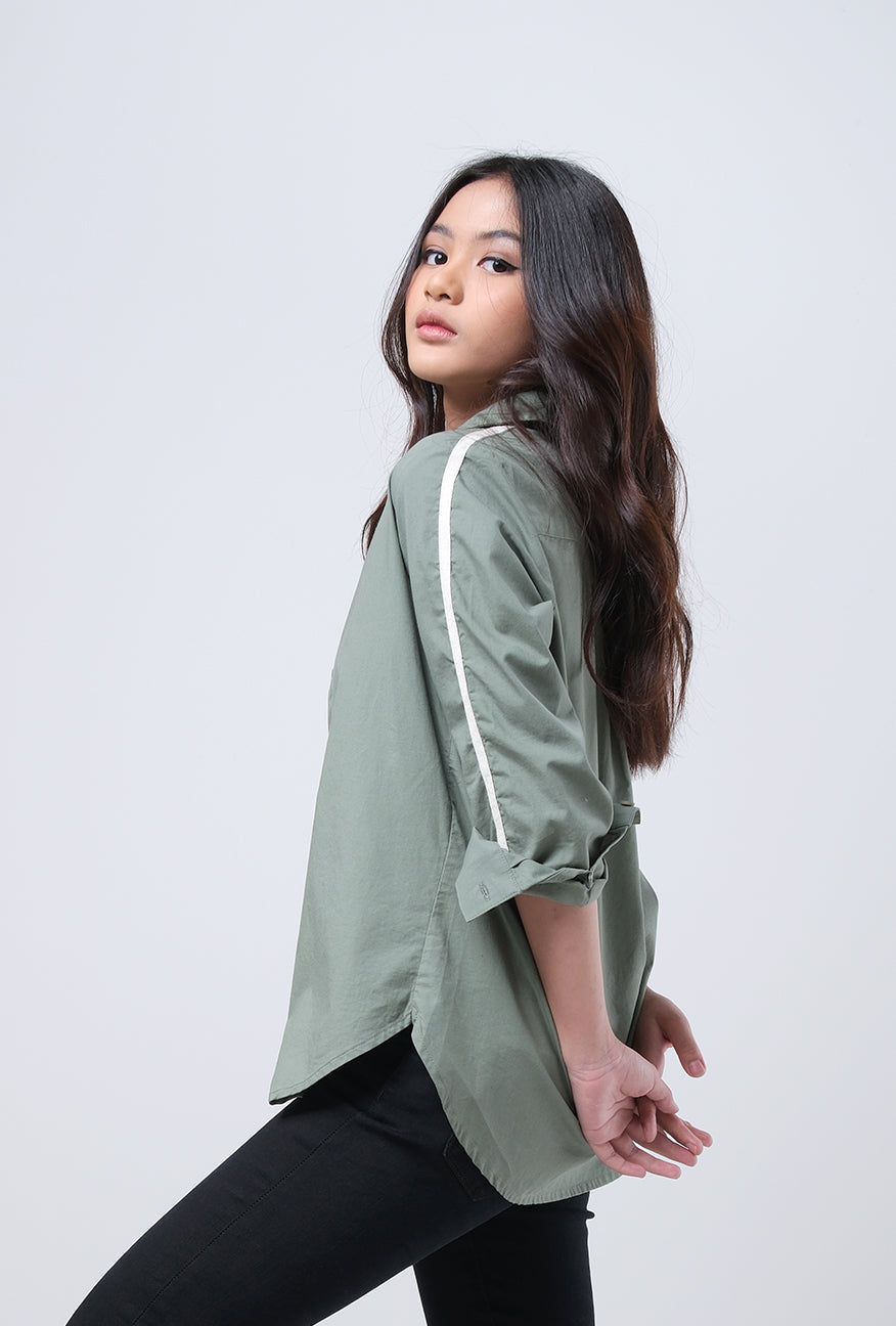 Kemeja Lengan Panjang Iris Green