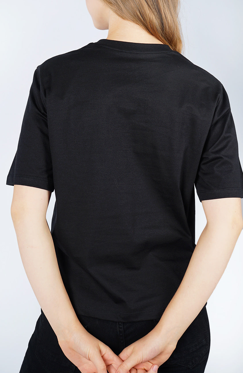 T-Shirt Regular Lengan Pendek Noemi Black