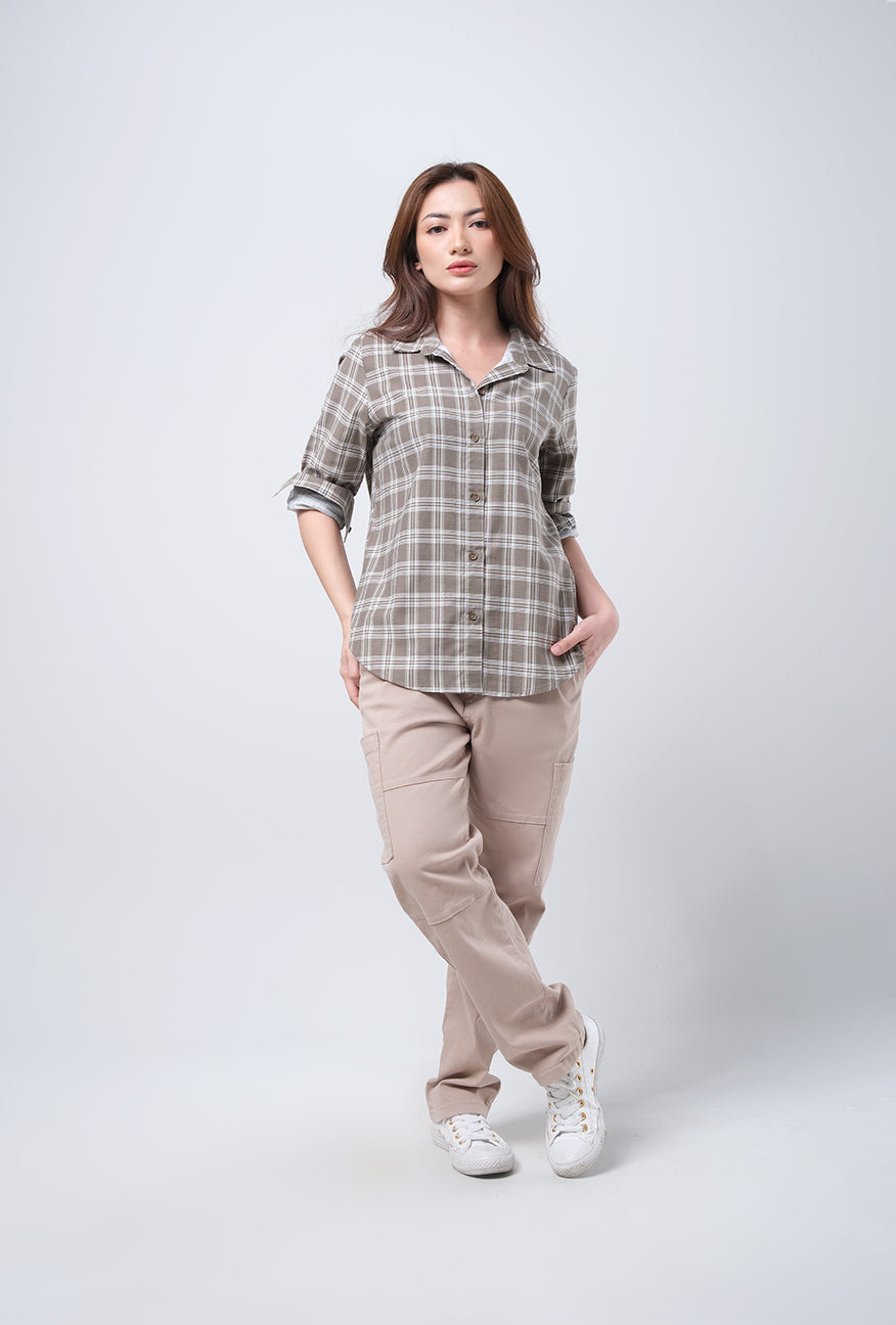 Kemeja Lengan Panjang Wilona Army White