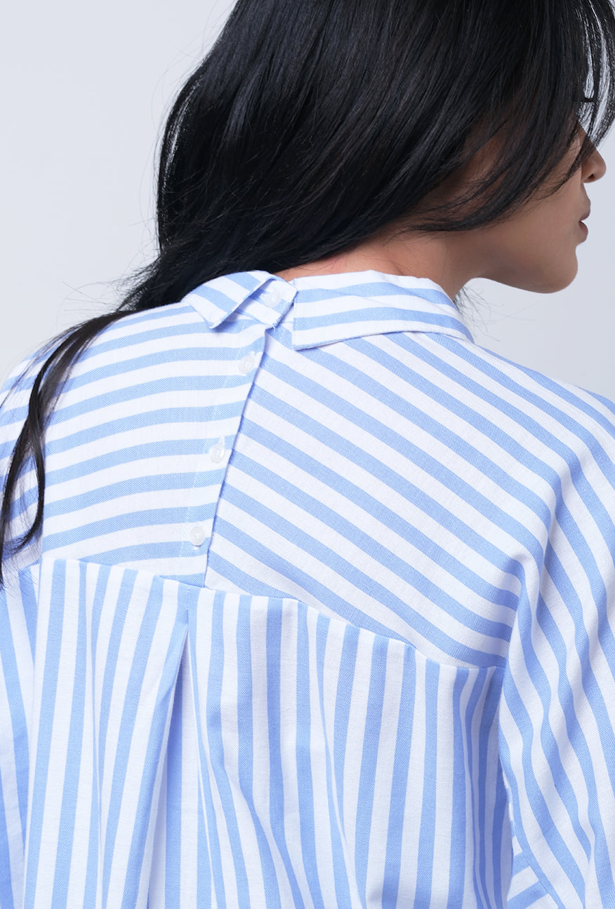 Kemeja Lengan Panjang Elmavyna White Blue