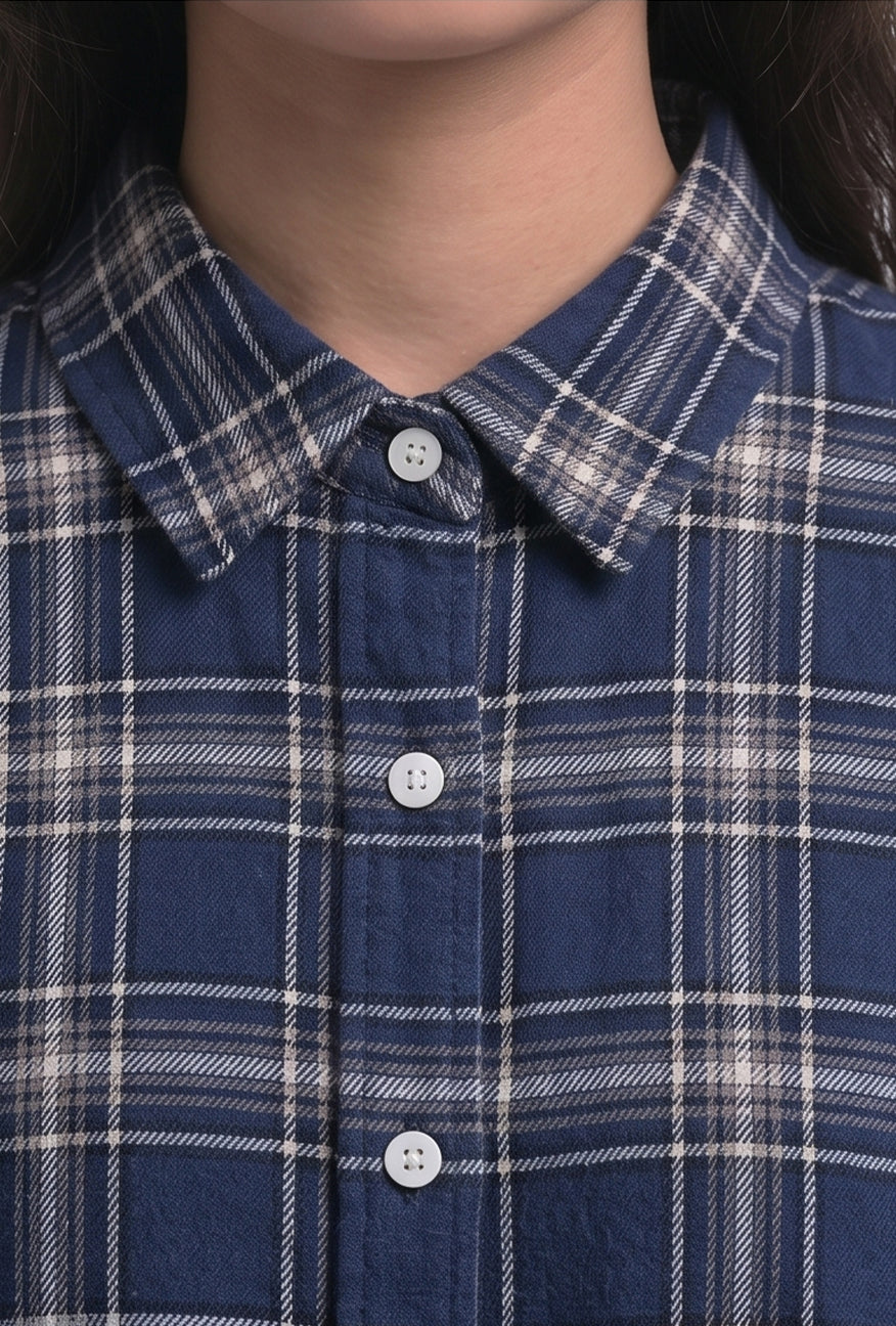 Kemeja Flanel Clemira Navy Black