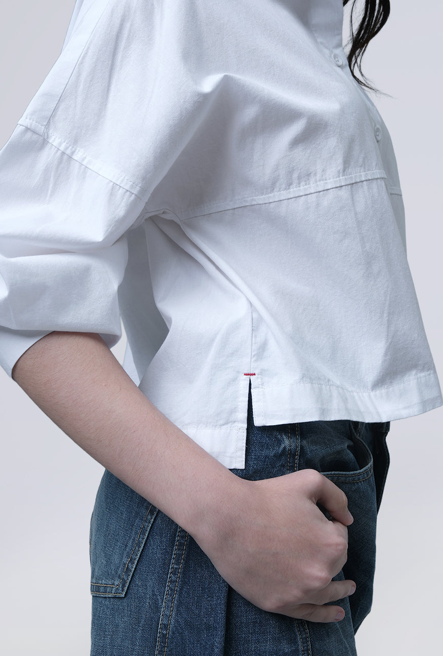 Kemeja Lengan Panjang Qara White Exclusive Online