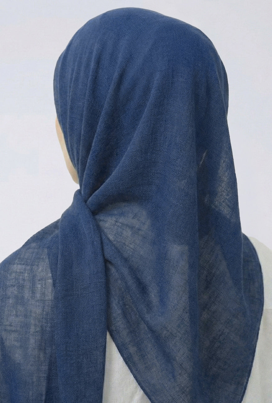 Hijab Bahan Voal Blue