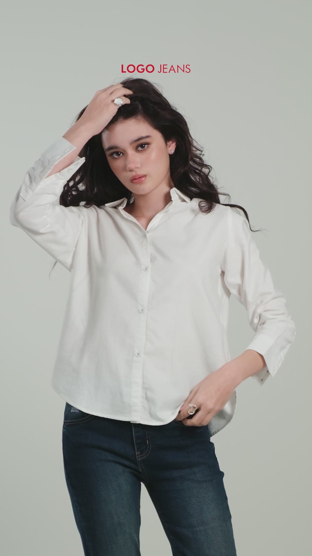 Kemeja Lengan Panjang Mellie White