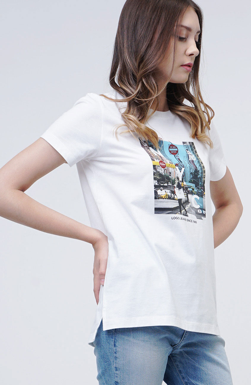 T-Shirt Lengan Pendek Fienna Offwhite