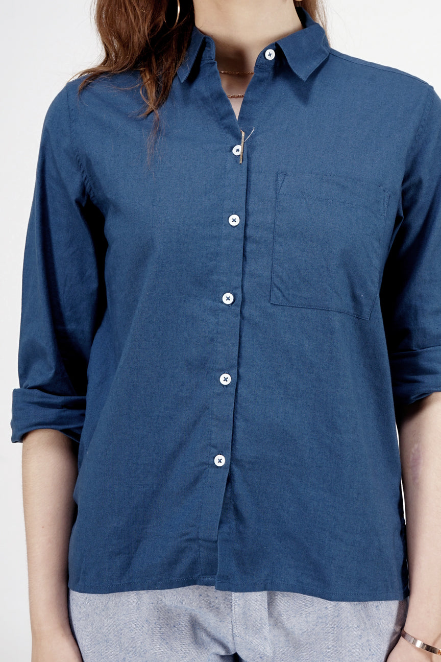 Kemeja Lengan Panjang Davy Blue