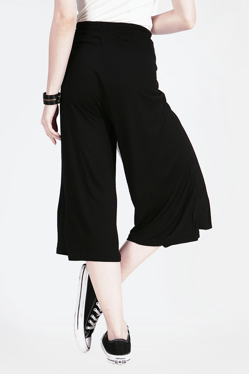 Celana Kulot  Deep Black Offwhite