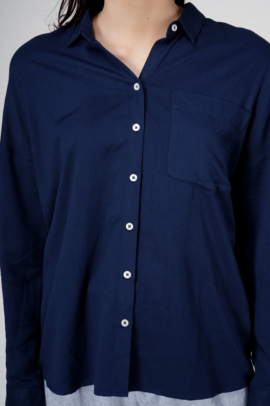 Kemeja Lengan Panjang Iggy Navy