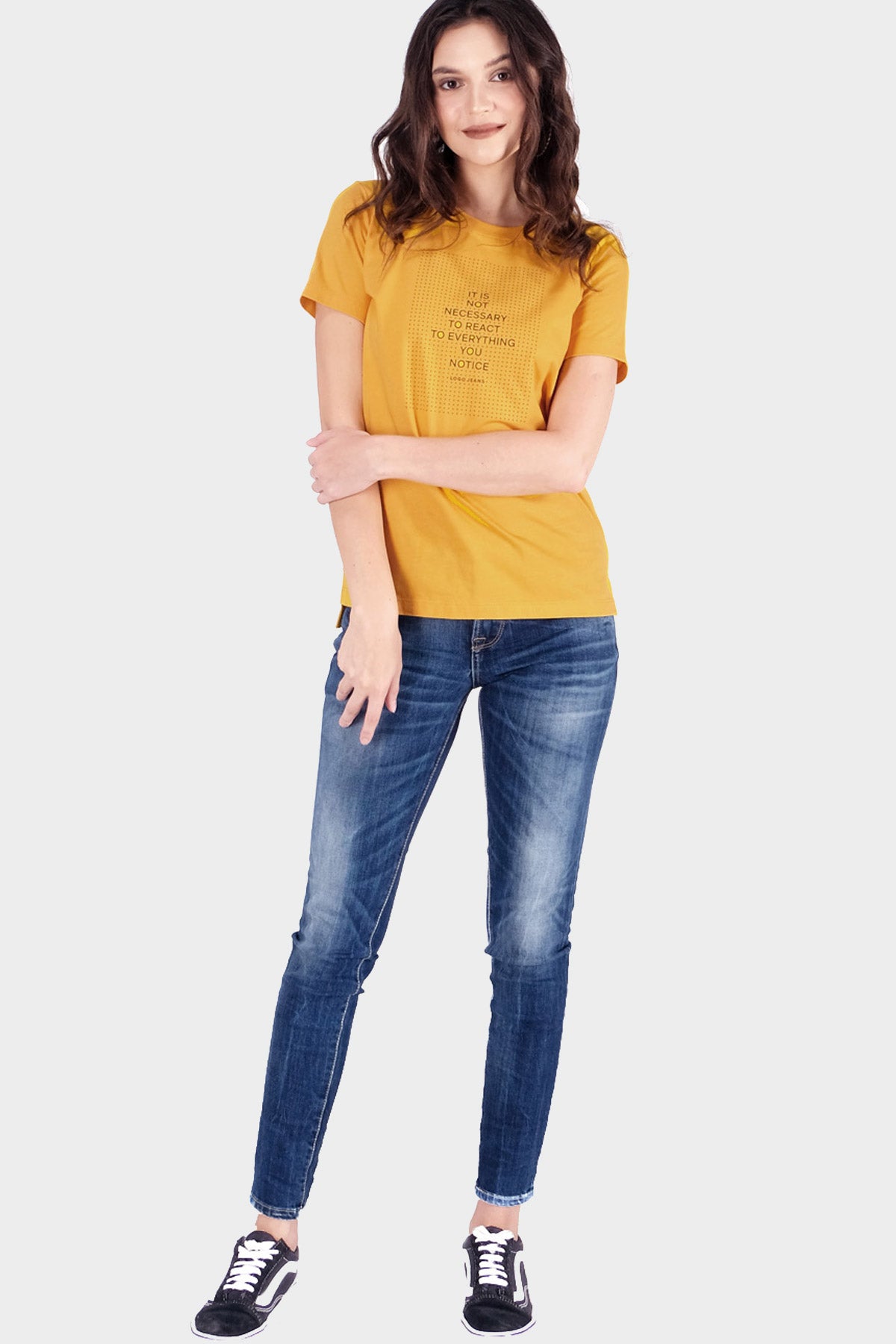 T-Shirt Lengan Pendek Lyca Mustard