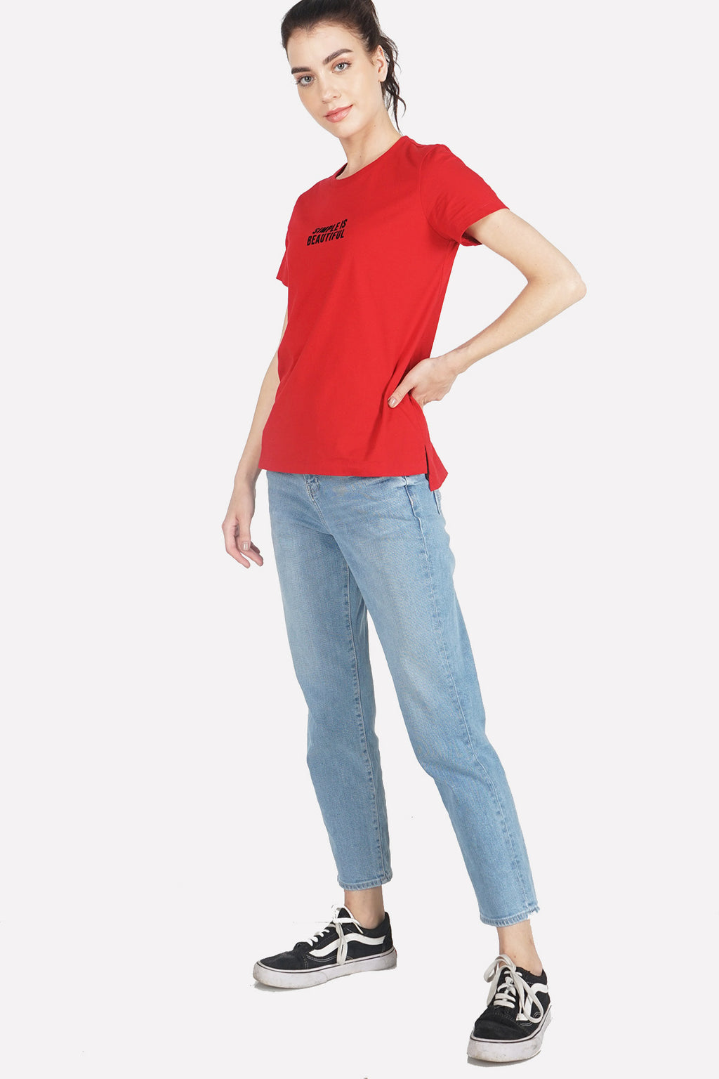 T-Shirt Lengan Pendek Nesya Red