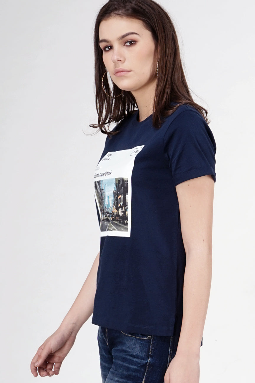 T-Shirt Lengan Pendek Overthink Navy