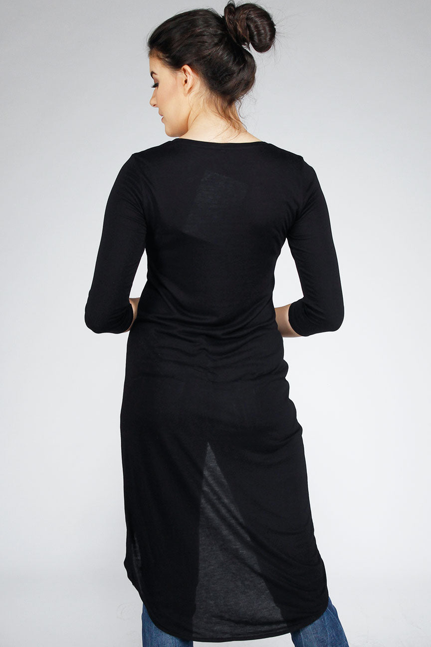 T-Shirt Lengan Panjang Wisteria Black
