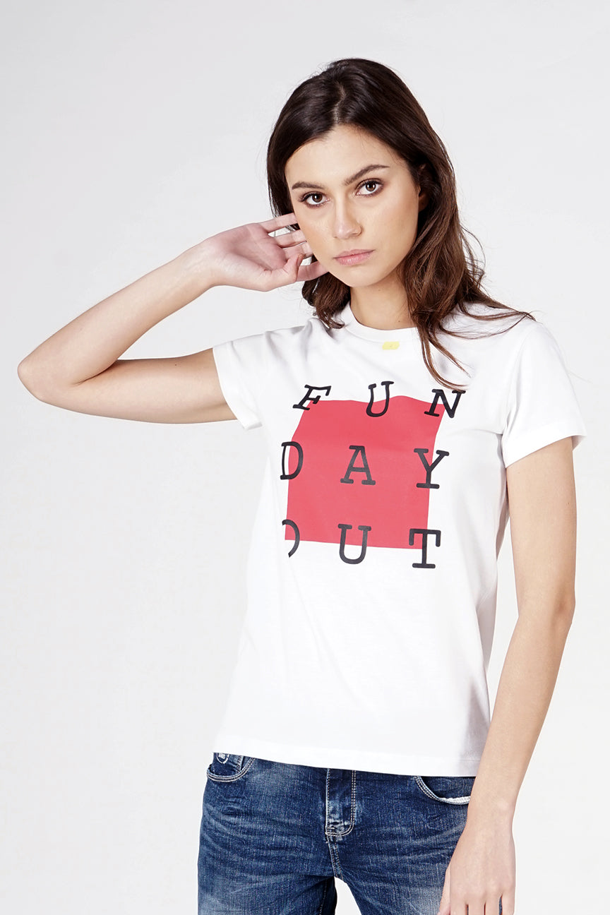 T-Shirt Lengan Pendek Cora Offwhite