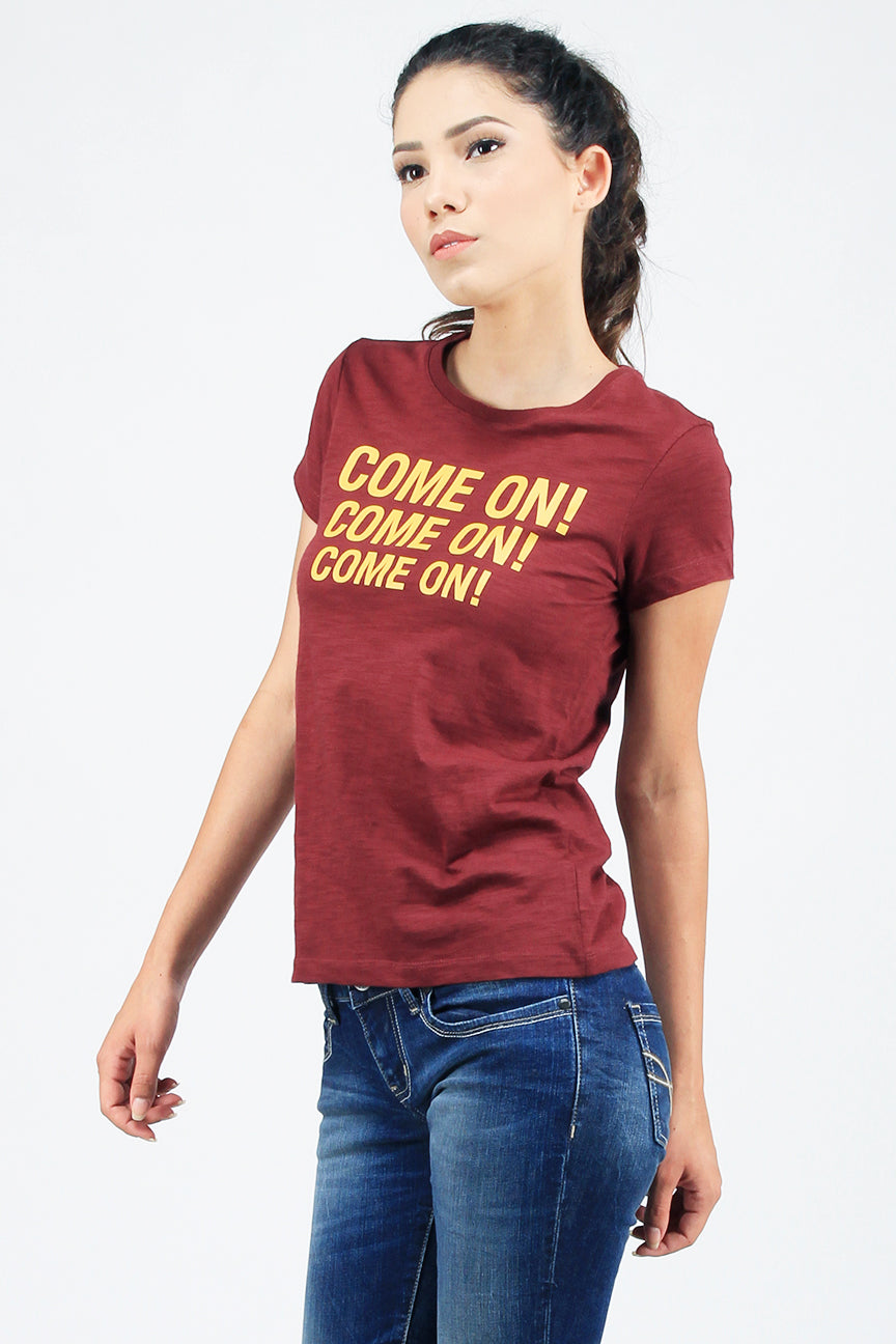 T-Shirt Lengan Pendek Trion Maroon